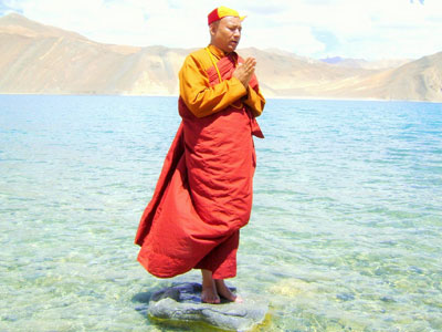Bhikkhu-Sanghasena-About1